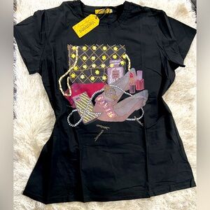 Fashion women’s Tshirt 🌸 black purse design